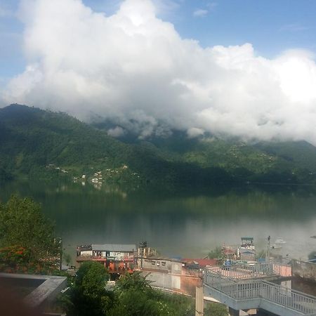 Hotel Bhadrakali Pokhara Inn Экстерьер фото